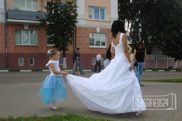 Свадебное платье в городе Ногинск, фото 1, стоимость: 10 000 руб.