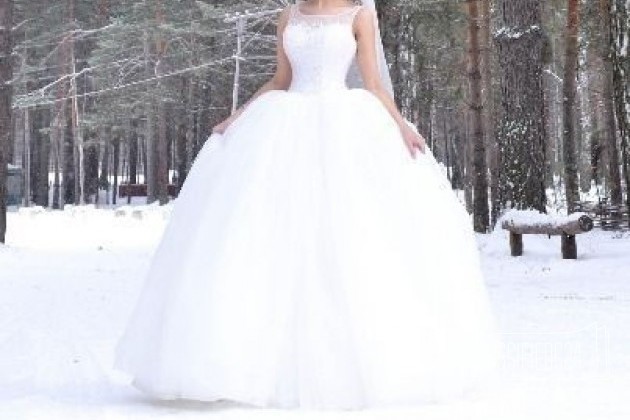 Продам очень красивое свадебное платье в городе Новосибирск, фото 3, Свадебные платья