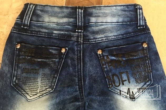 Стильные джинсы с модным принтом, новые, 122/128 в городе Хабаровск, фото 5, телефон продавца: +7 (924) 213-40-69
