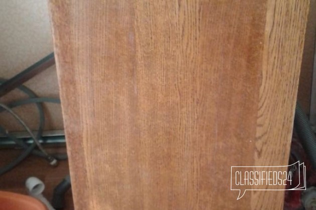 Столик журнальный, массив дерева, лакированый в городе Чебоксары, фото 1, телефон продавца: +7 (937) 377-86-92