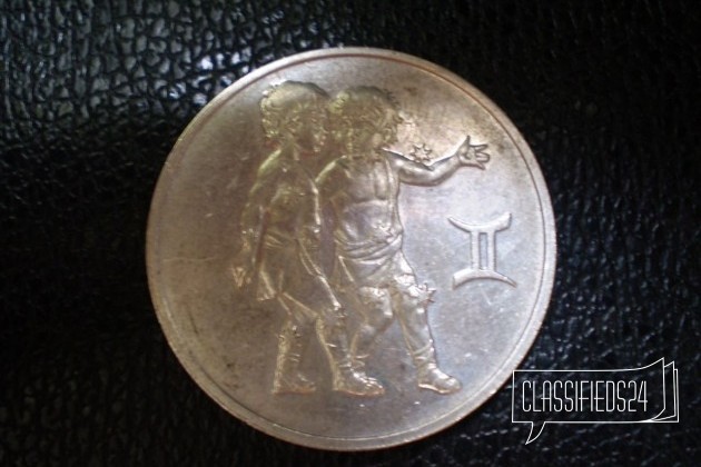 2 рубля 2003 Весы Серебро 925 пробы в городе Кирсанов, фото 1, стоимость: 1 999 руб.