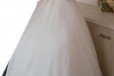 Свадебное платье в городе Красноярск, фото 3, стоимость: 6 000 руб.