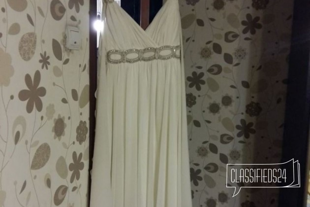 Продам свадебное платье в городе Иркутск, фото 1, стоимость: 5 000 руб.