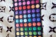 Продаю палетку из набора, 3 цвета немного поврежде в городе Геленджик, фото 1, Краснодарский край
