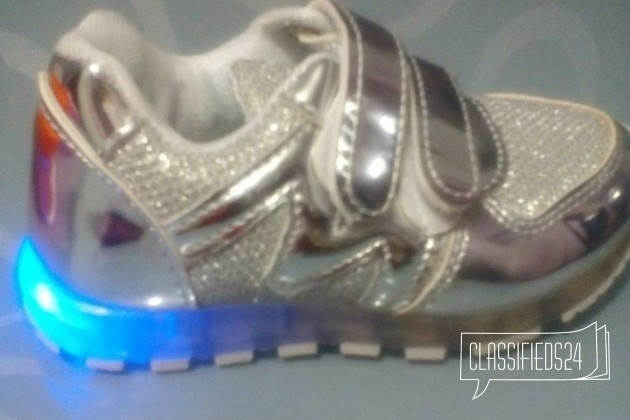 Кроссовки новые 15см стелька с мигающей подошвой в городе Шахты, фото 1, Обувь для девочек