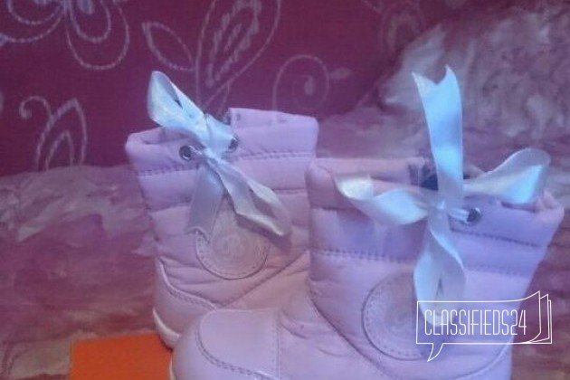 Продам сапожки зимне сезонные в городе Усть-Лабинск, фото 1, телефон продавца: +7 (918) 160-40-67