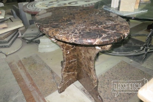Столик мраморный не винтажный не старинный а новый в городе Лобня, фото 3, телефон продавца: +7 (925) 041-41-37