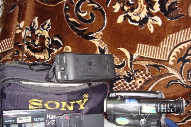 Видеокамера sony handycam 8мм в городе Сочи, фото 3, телефон продавца: +7 (967) 643-52-35