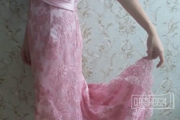 Вечернее платье в городе Тверь, фото 1, стоимость: 4 000 руб.