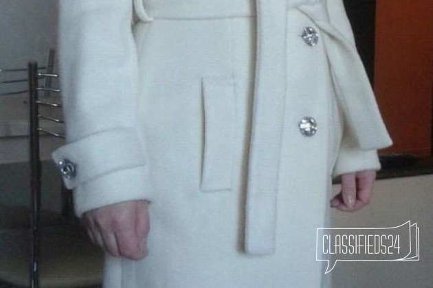 Пальто белое в городе Ростов-на-Дону, фото 4, Верхняя одежда