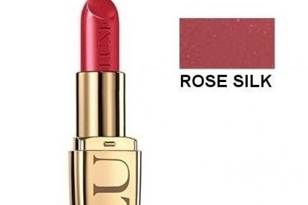 Помада avon luxe Rose silk в городе Кострома, фото 1, телефон продавца: +7 (962) 180-99-11