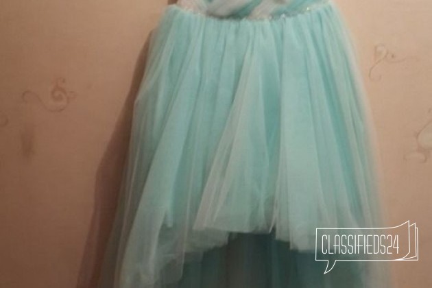 Бальные платья в городе Магадан, фото 1, стоимость: 3 000 руб.