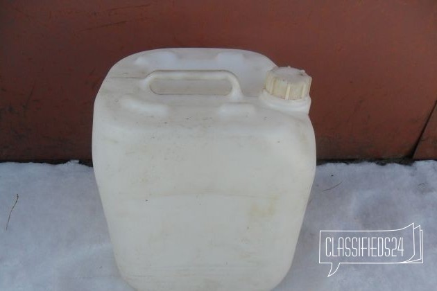 Канистры 30 литровые 97 штук в городе Йошкар-Ола, фото 1, телефон продавца: +7 (987) 716-96-57