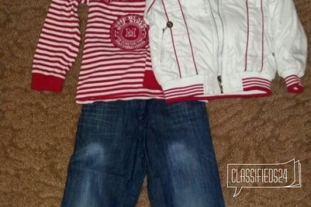 Комплект однжды джинсы+ кофьа+ куртка в городе Петропавловск-Камчатский, фото 1, телефон продавца: +7 (914) 025-19-06