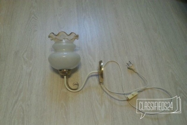 Красивая люстра + настенный светильник в городе Брянск, фото 3, телефон продавца: +7 (930) 820-48-50