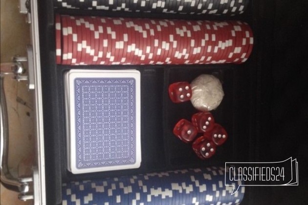 Покер набор в городе Санкт-Петербург, фото 1, телефон продавца: +7 (965) 784-82-18