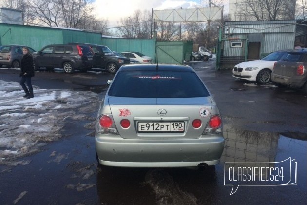 Lexus IS, 1999 в городе Москва, фото 3, Московская область