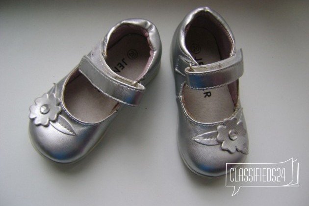 Новые туфельки на принцессу в городе Тула, фото 2, Обувь для девочек