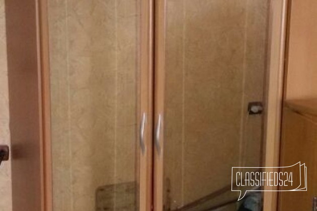 Шкаф угловой в городе Петропавловск-Камчатский, фото 1, стоимость: 10 000 руб.