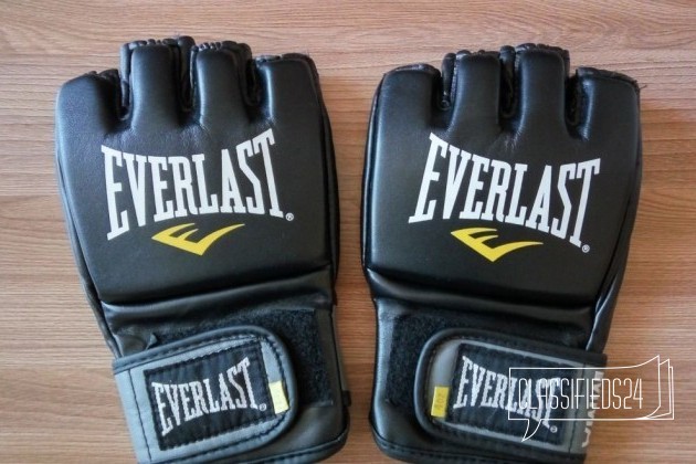 Перчатки мма Everlast 4 oz в городе Красноярск, фото 1, стоимость: 900 руб.