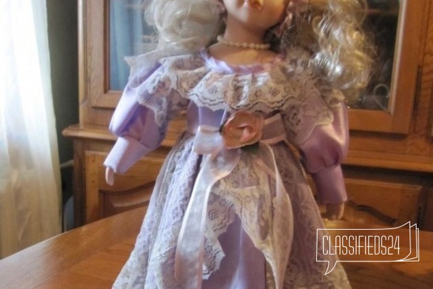 Коллекционная кукла в городе Самара, фото 1, телефон продавца: +7 (927) 690-78-38