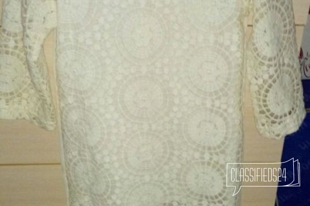 Платье в отличном состоянии в городе Тимашевск, фото 1, стоимость: 1 000 руб.