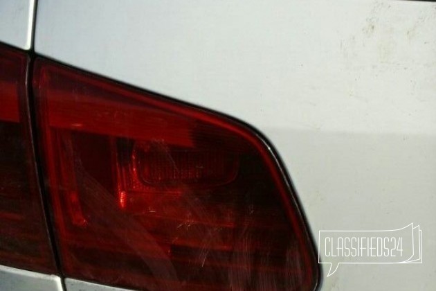 Задний левый фонарь в крышку багажника Volkswagen в городе Уфа, фото 1, телефон продавца: +7 (917) 781-81-86