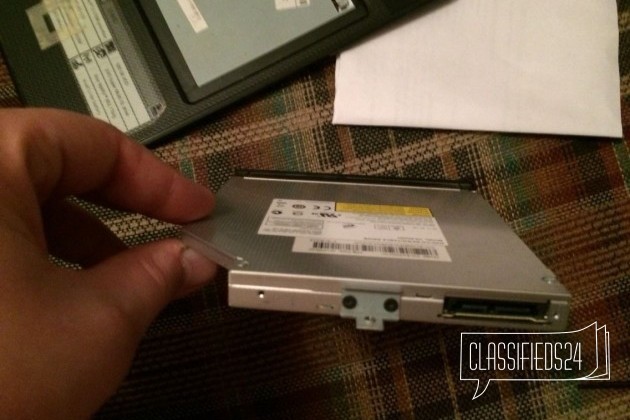 Привод для ноутбука DVD/CD+ R DL RW DS-8A5SH в городе Златоуст, фото 1, Оптические приводы (Blu-ray, CD, DVD)