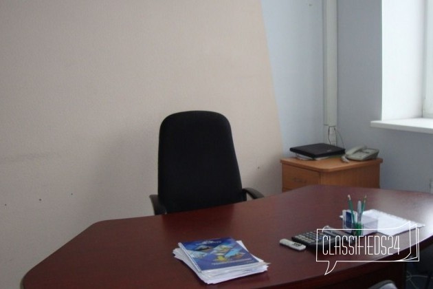 Офисное помещение, 40 м² в городе Мурманск, фото 1, телефон продавца: +7 (952) 298-55-98