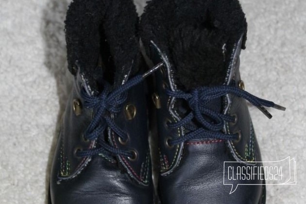 Зимние кожаный ботинки+ комбинезоны 2шт+ шапка в городе Люберцы, фото 1, телефон продавца: +7 (926) 332-90-33