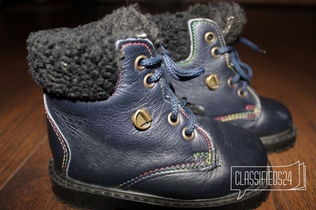 Зимние кожаный ботинки+ комбинезоны 2шт+ шапка в городе Люберцы, фото 2, стоимость: 500 руб.