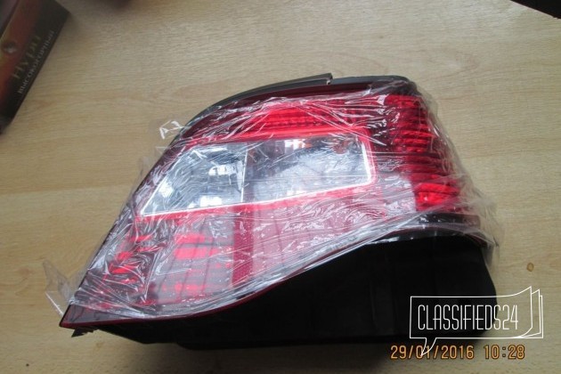 Фонарь задний правый Daewoo Nexia 150 в городе Астрахань, фото 1, телефон продавца: +7 (988) 074-39-14