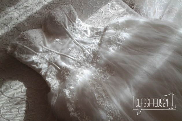 Продам свадебное платье в городе Омск, фото 2, телефон продавца: +7 (950) 338-38-49