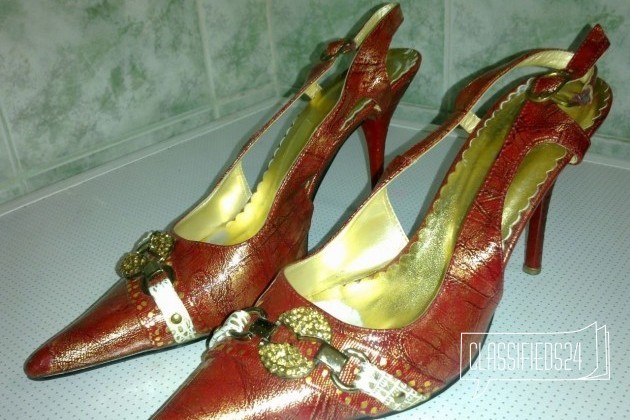 Туфли женские в городе Нижний Тагил, фото 1, телефон продавца: +7 (912) 263-96-96