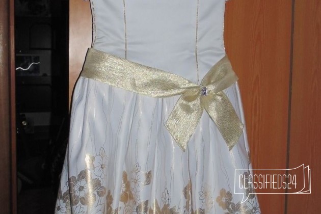 Платье для выпускного в городе Нижний Новгород, фото 1, стоимость: 2 000 руб.