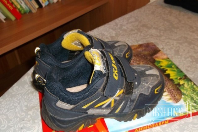 Продам детские кроссовки в городе Камышин, фото 1, Обувь для мальчиков
