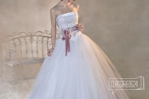 Продам свадебное платье в городе Чебоксары, фото 1, стоимость: 0 руб.