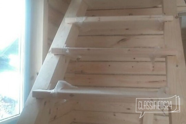 Деревянные лестницы для дома в городе Екатеринбург, фото 4, Потолки