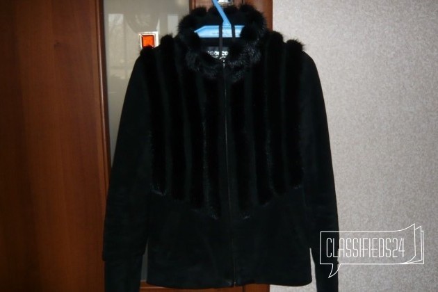 Продам куртку замшевую с норковыми вставками в городе Комсомольск-на-Амуре, фото 3, телефон продавца: +7 (914) 189-25-32