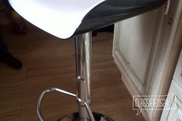 Продам белый барный стул в городе Санкт-Петербург, фото 3, телефон продавца: +7 (911) 905-92-66