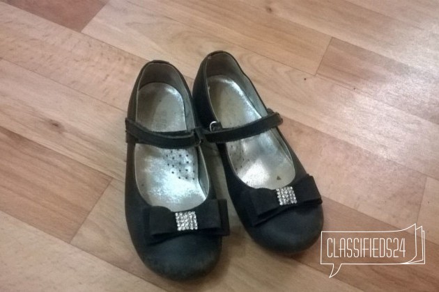 Туфли на девочку в городе Набережные Челны, фото 1, телефон продавца: +7 (927) 478-93-44