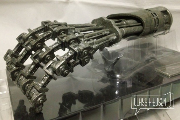 Кисть руки терминатора Terminator Salvation в городе Сочи, фото 1, стоимость: 5 500 руб.