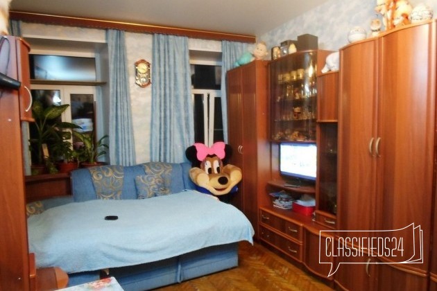Комната 25 м² в 4-к, 3/5 эт. в городе Санкт-Петербург, фото 1, стоимость: 1 700 000 руб.