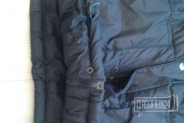 Новая осенняя куртка известного бренда в городе Иркутск, фото 3, стоимость: 5 000 руб.