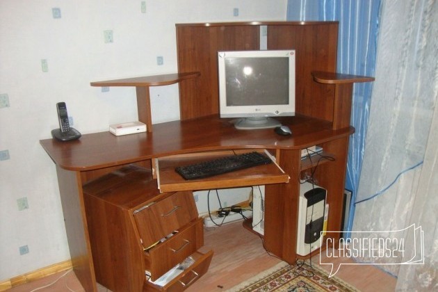 Угловой компьютерный стол в городе Тула, фото 4, Компьютерные столы и кресла