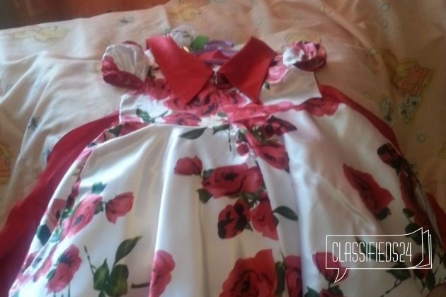 Продам нарядное платье на девочку б/у р-р 28 в городе Чита, фото 1, Забайкальский край