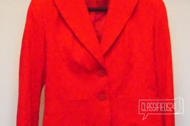 Костюм красного цвета в городе Чебоксары, фото 1, Чувашия