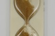 Накладка Песочные часы для iPhone 5/5S золотая в городе Ярославль, фото 1, Ярославская область