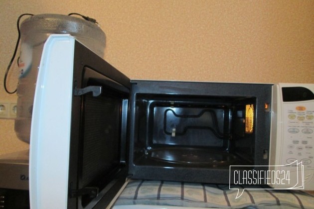 Продам микроволновую печь Samsung в городе Новосибирск, фото 4, Микроволновые печи