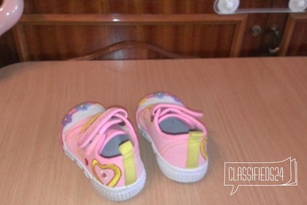 Кедики на девочку в городе Севастополь, фото 4, Обувь для девочек